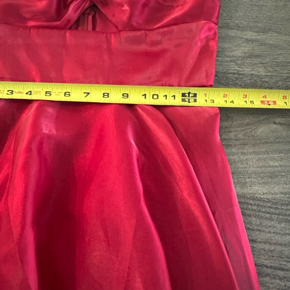 Jules&Cleo Elegant Strapless Red Evening Dress - Picture 12 of 13